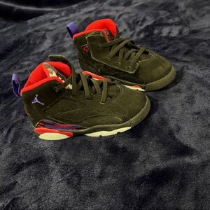 Jordan Kids Black, Red & Purple High-Top Sneakers